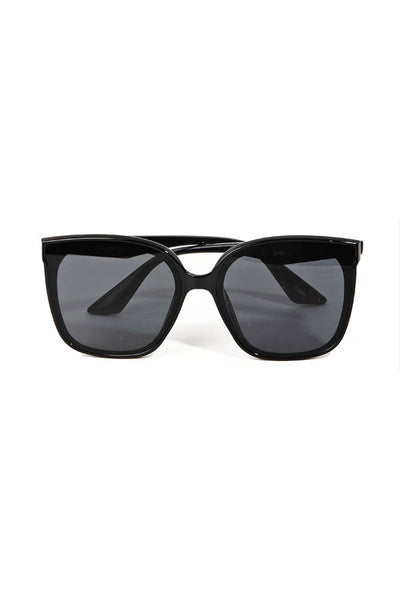 Marnie Black Large Wayfarer Frame Sunglasses