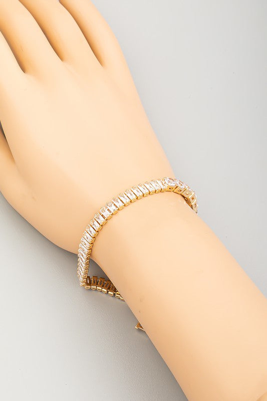 Monika Golden Rhinestone Square And Bar Chain Bracelet