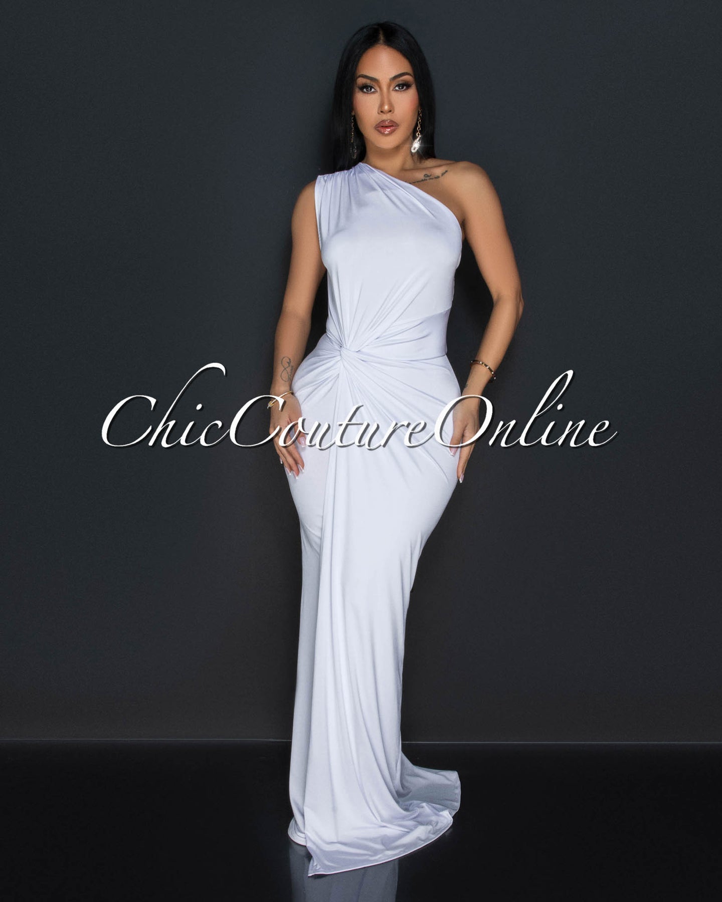 Zima White Single Shoulder Twist Maxi Dress