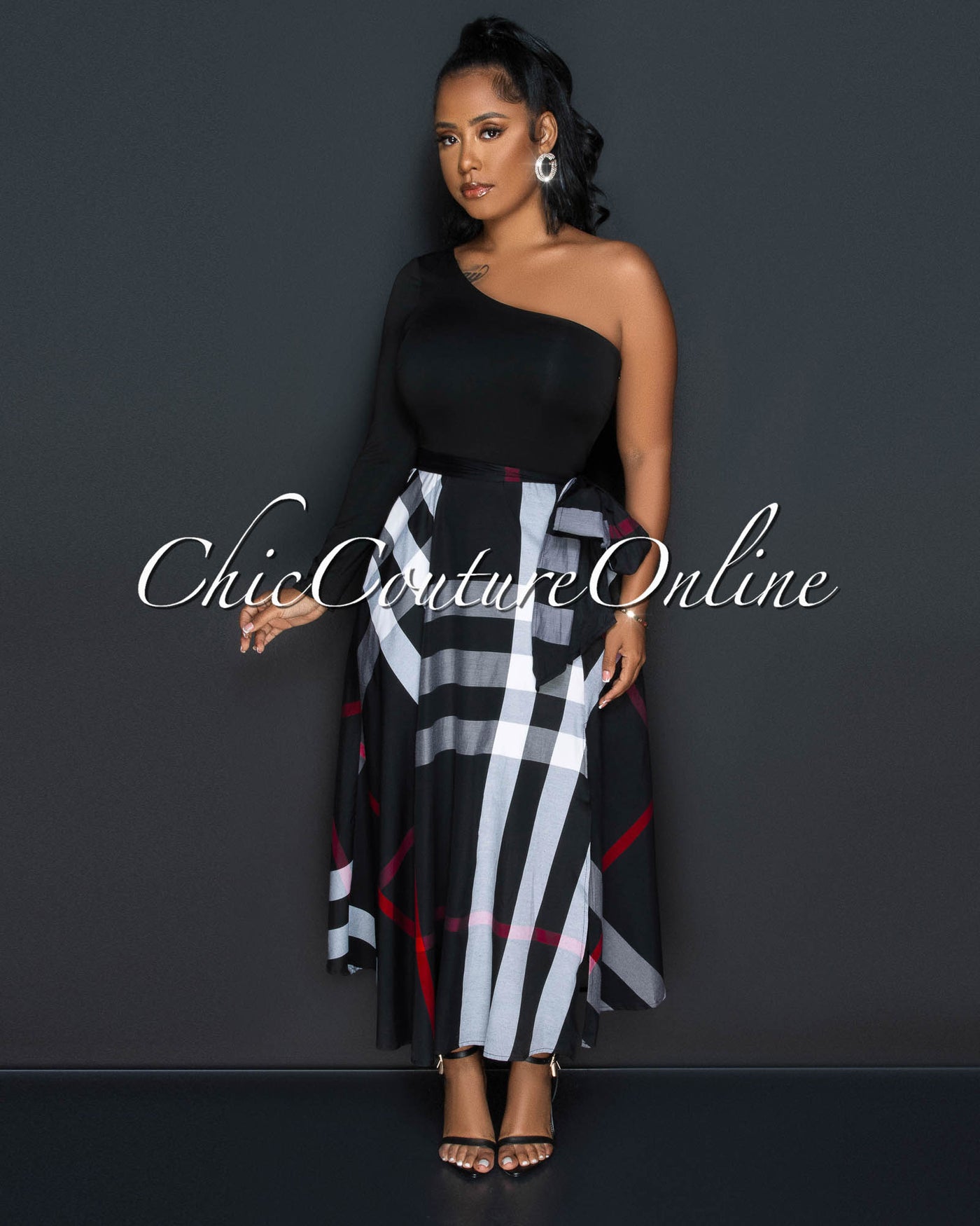 Breea Black Grey Plaid Print Two-Tone Single Shoulder Maxi Dress