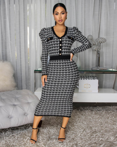 Valmy Black White  Knit Midi Dress