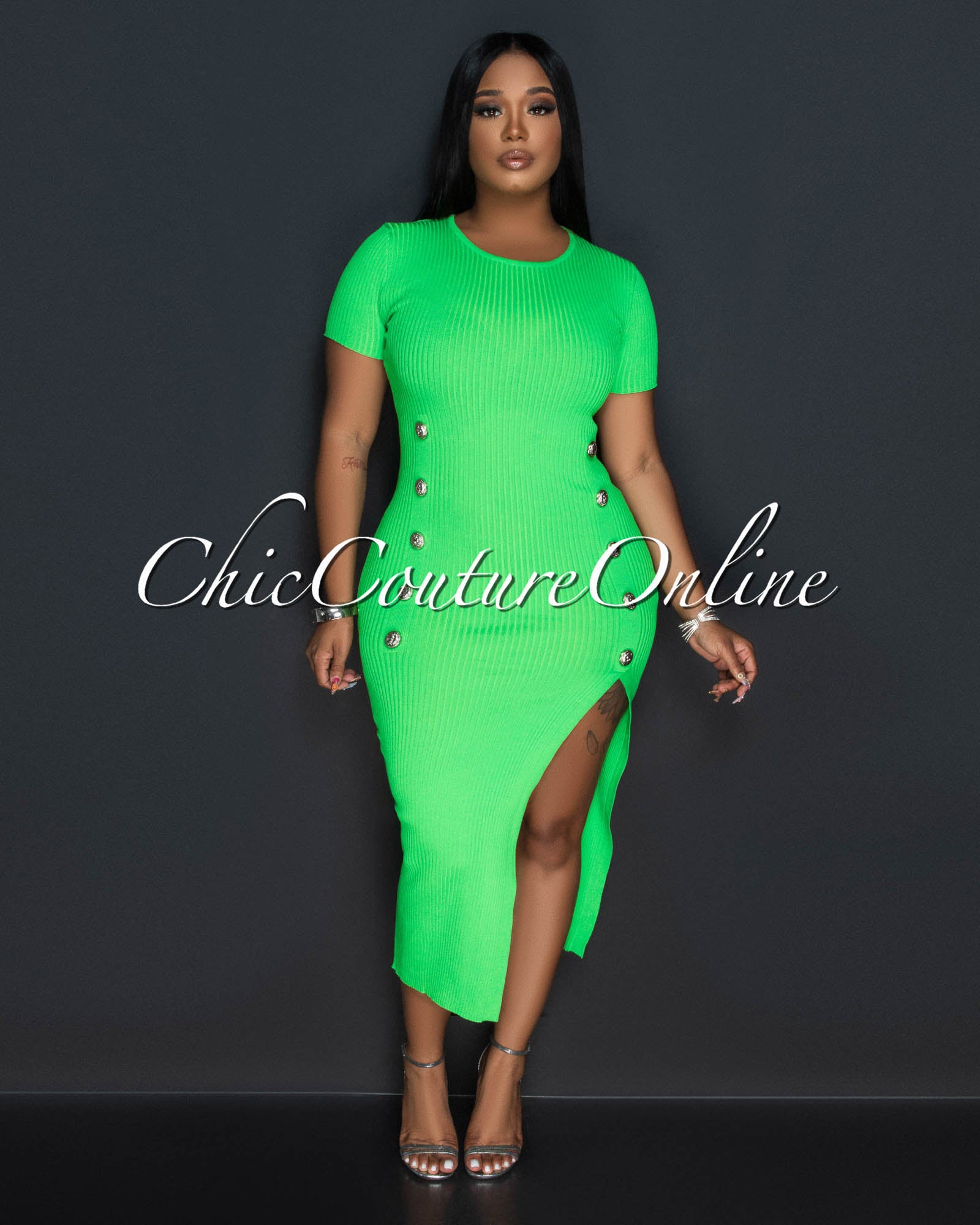 *Dully Green Silver Buttons Ribbed Maxi Dress