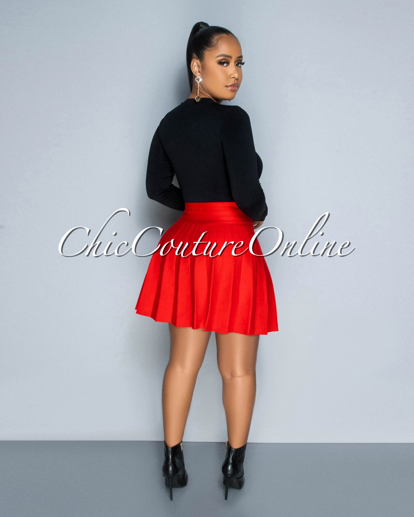 Amaria Red Knit Pleated Mini Skirt – Chic Couture Online