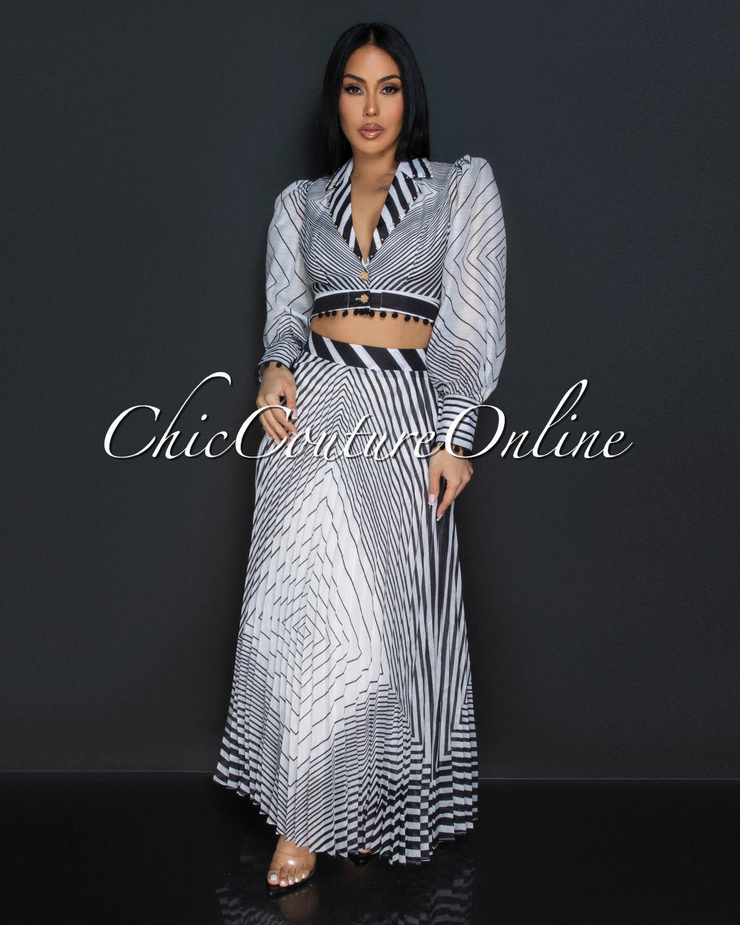 *Varouna Black White Print Blouse & Pleated Long Skirt Set