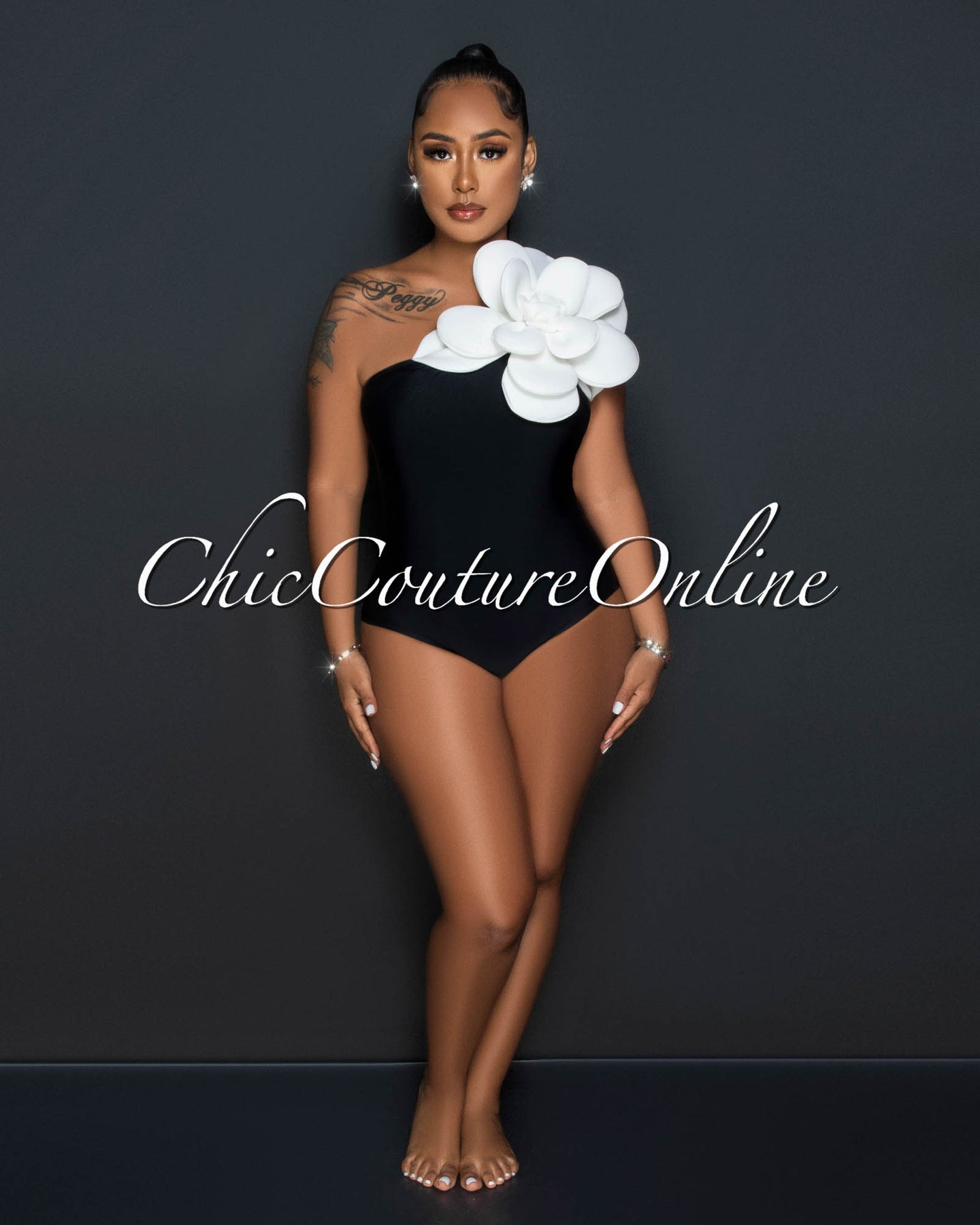*Suzette Black White Flower Statement Swimsuit
