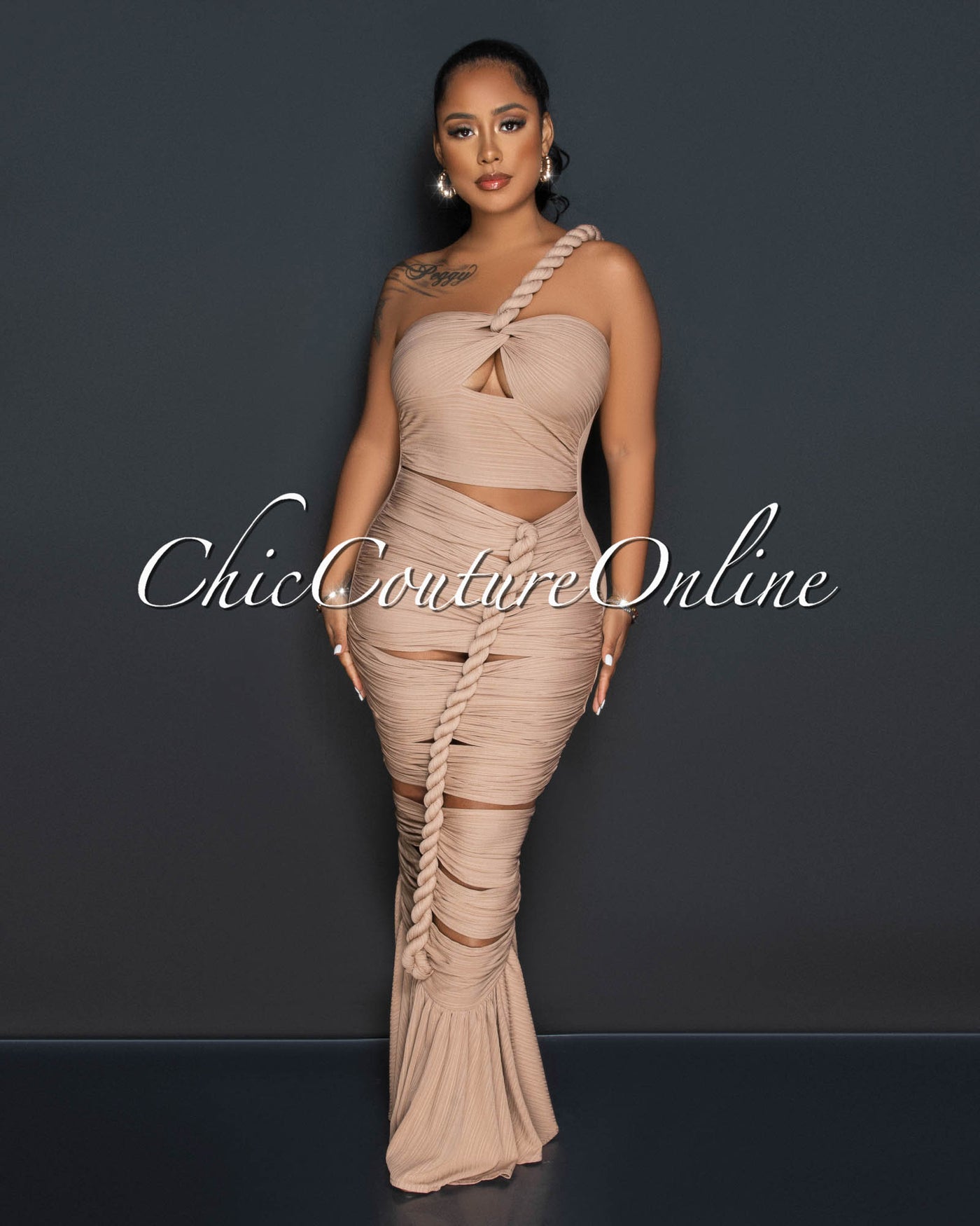Santhia Mocha Textured Cut-Out Maxi Dress
