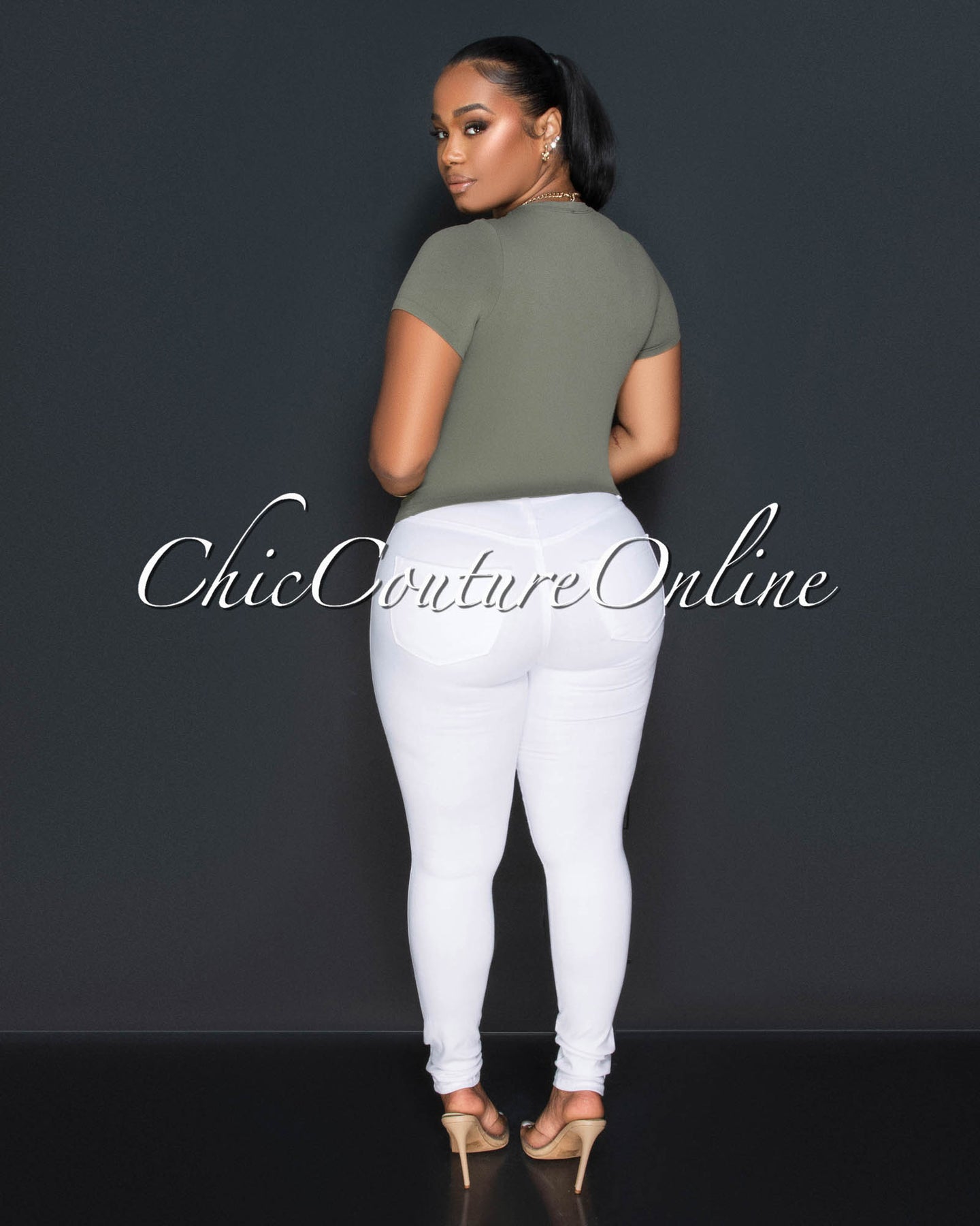 Lona Olive Green Round Neck Crop Top