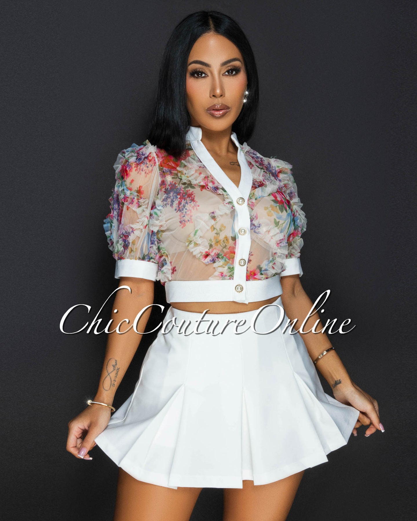 Runique White Pink Floral Blouse & Pleated Skort Set