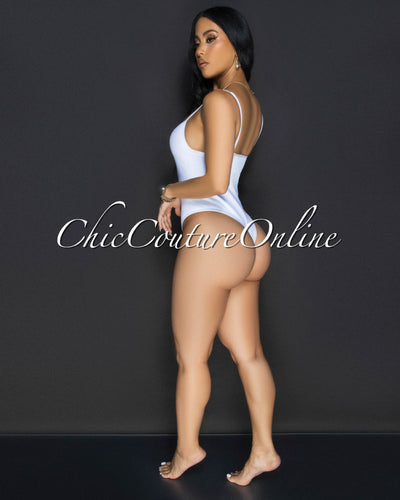 Toniya White Ribbed Body-Con Bodysuit
