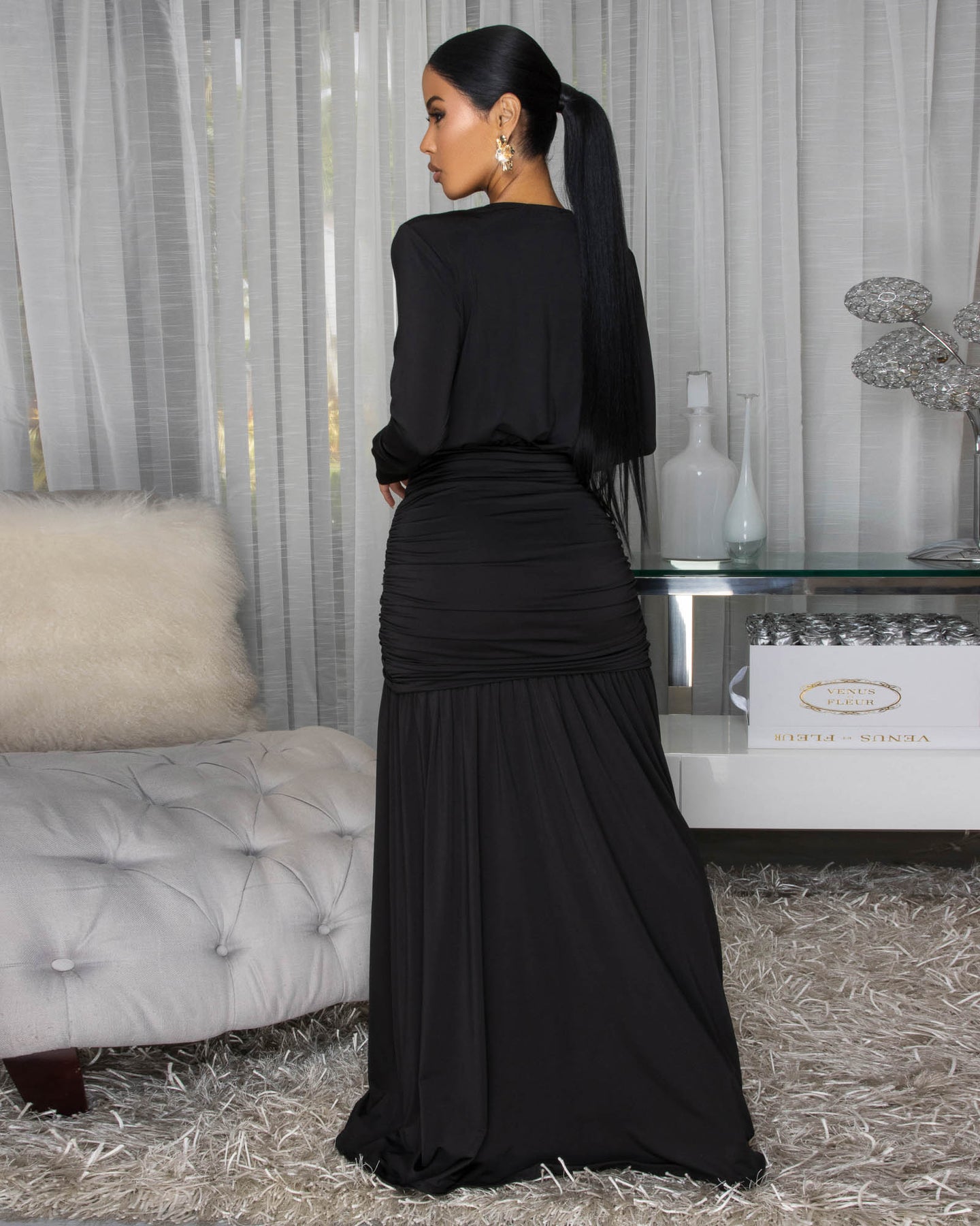 Nivalis Black Gold Broach Middle Maxi Dress