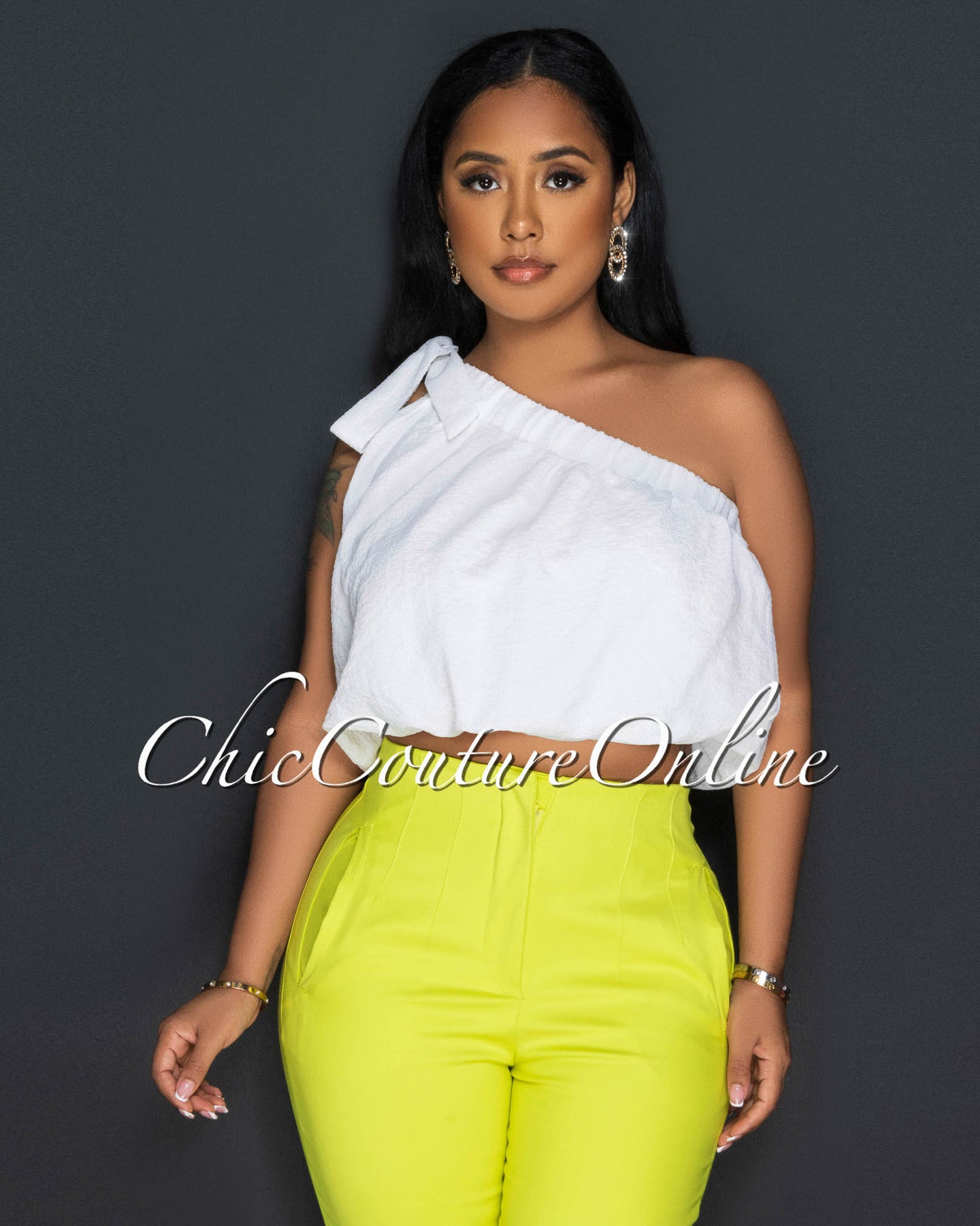 *Taraz Off-White Self-Tie Single Shoulder Crop Top