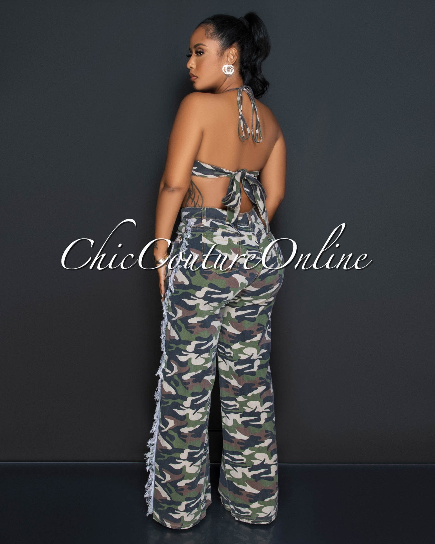 *Deslyn Camo Denim Bra Top & Distressed Mom Jeans Set