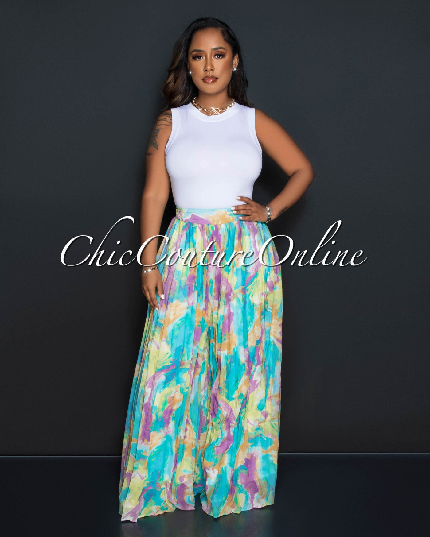 Iranick Green Multi-Color Print Pleated Wide Pants