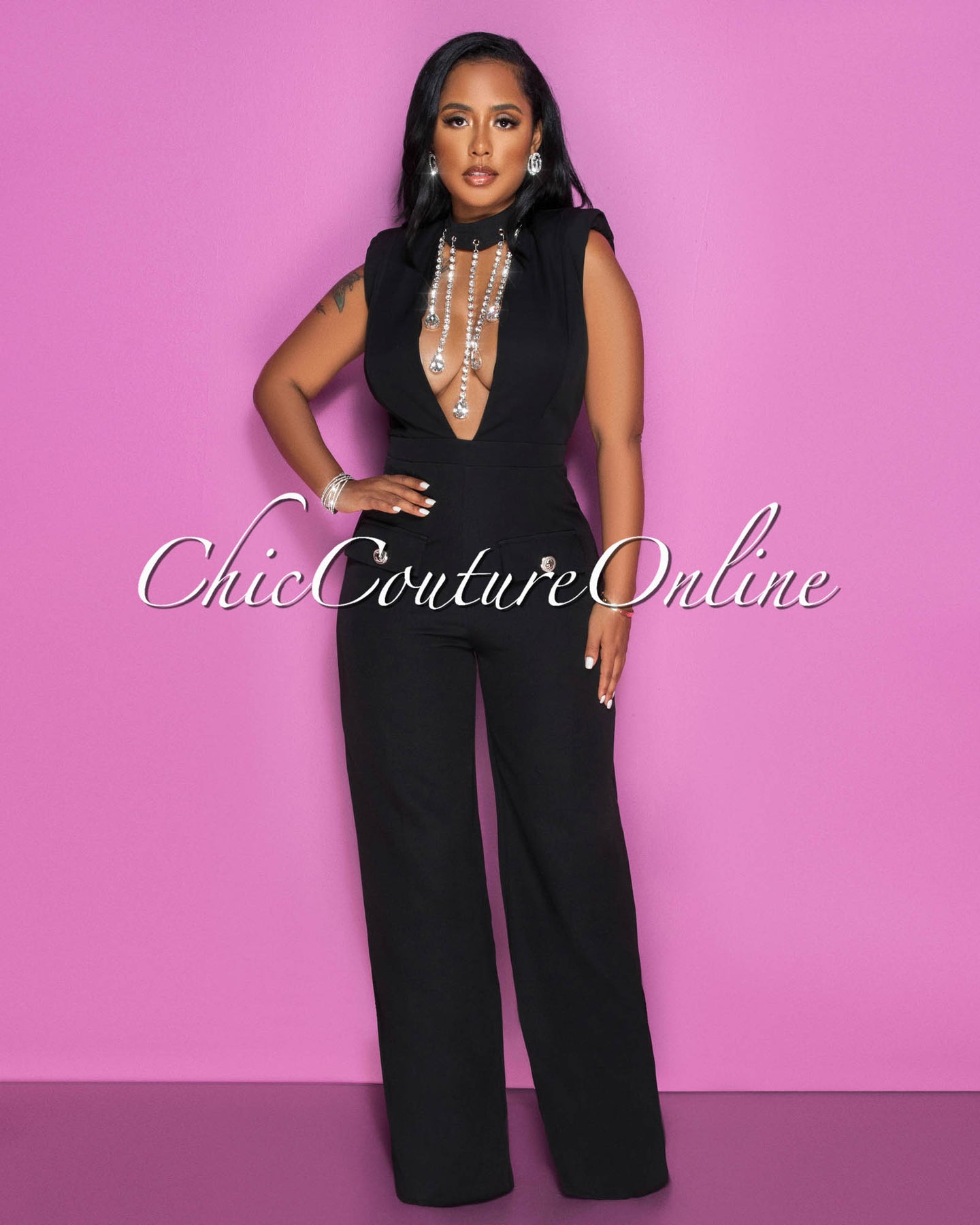 MODEL SIZES – Chic Couture Online