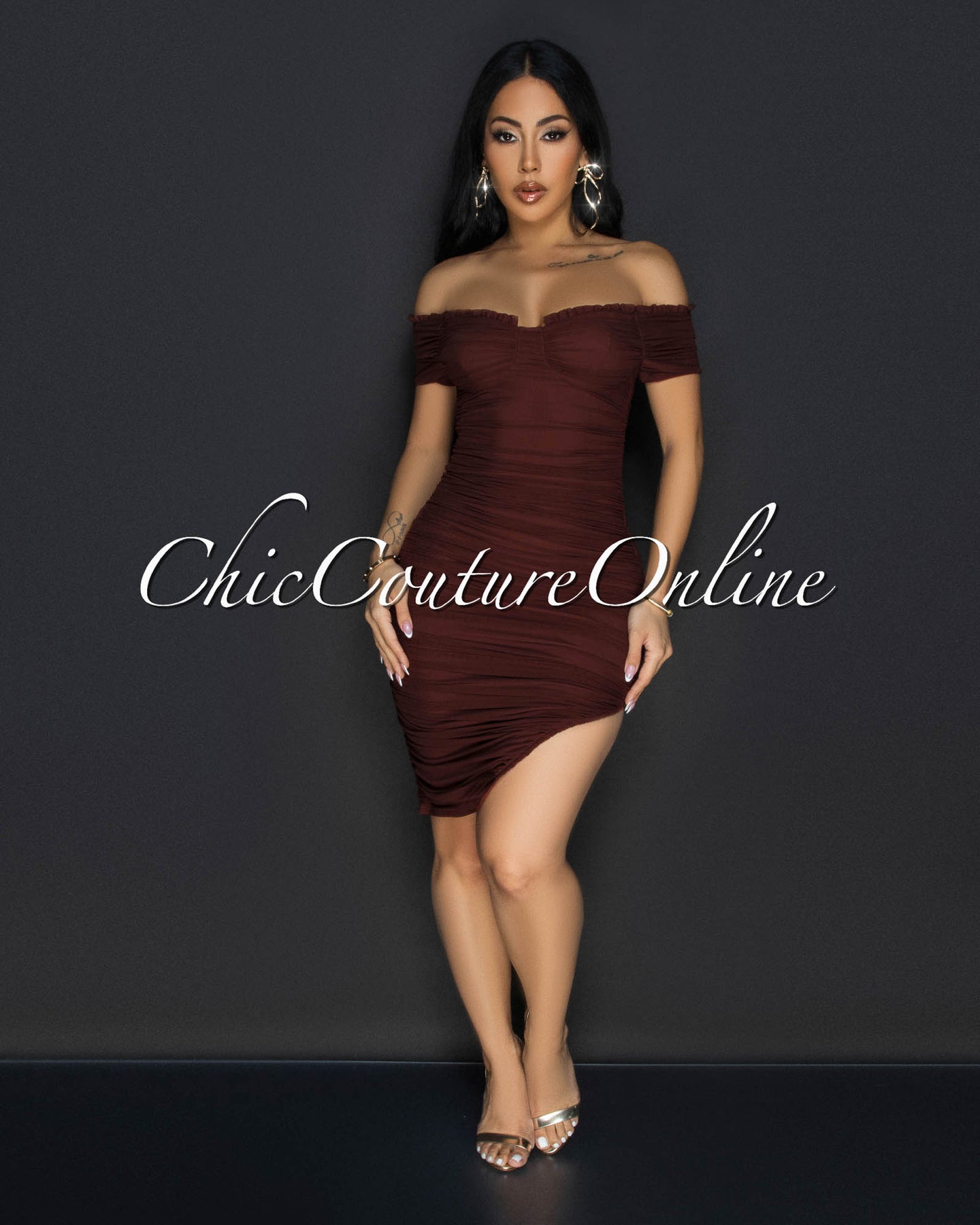 *Linna Brown Ruched Off-The Shoulder Dress