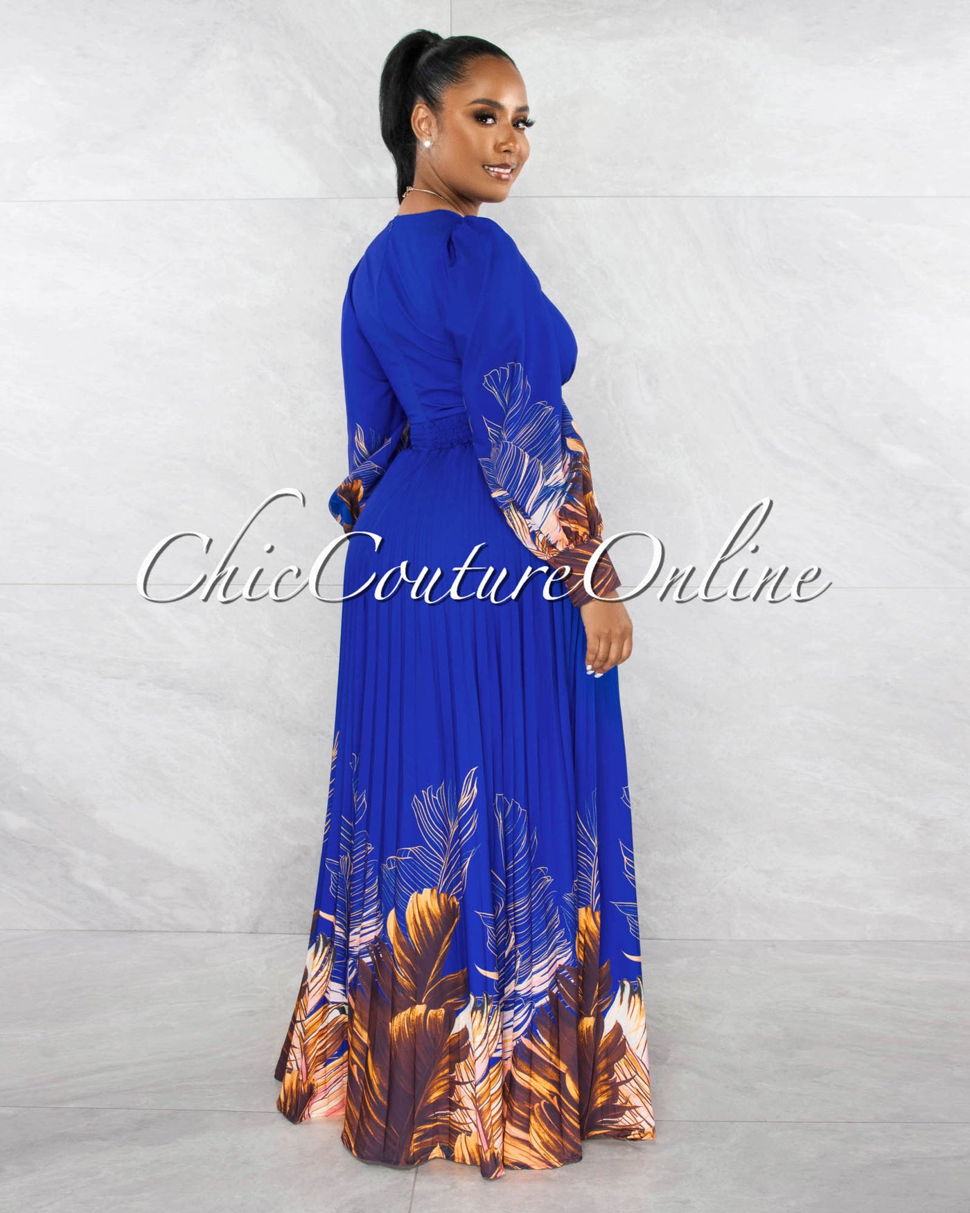 *Mireya Blue Orange Leaf Print Pleated Maxi Dress