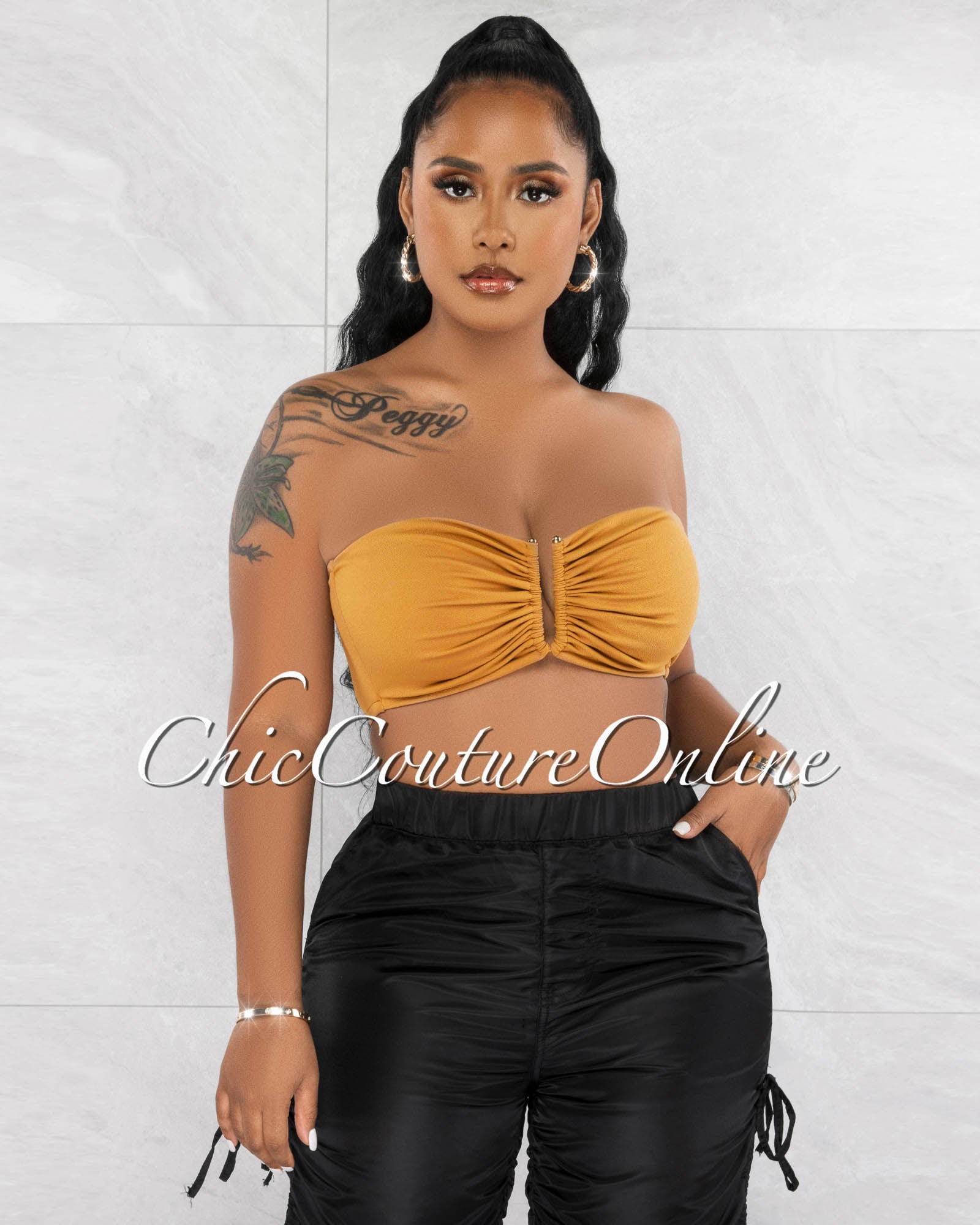 Souly Gold V Neckline Accent Crop Top