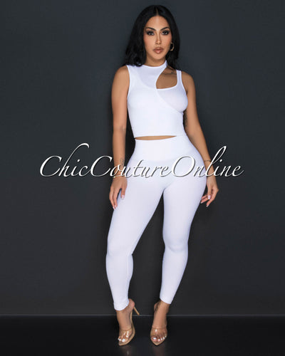 Vina White Key-Hole Ribbed Sculption Top & Leggings Set