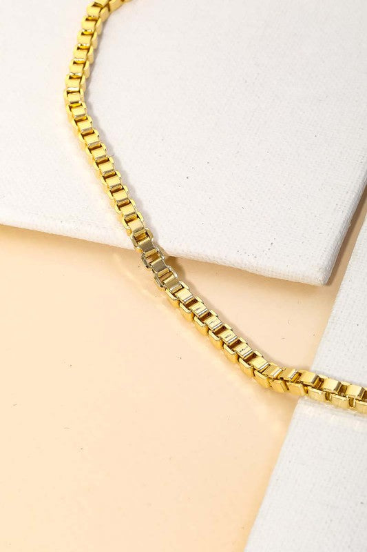 Mika Square Box Chain Necklace