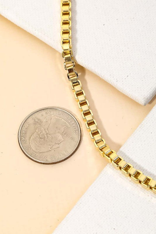 Mika Square Box Chain Necklace