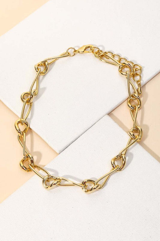 Viviana Oval Chain Link Twist Necklace