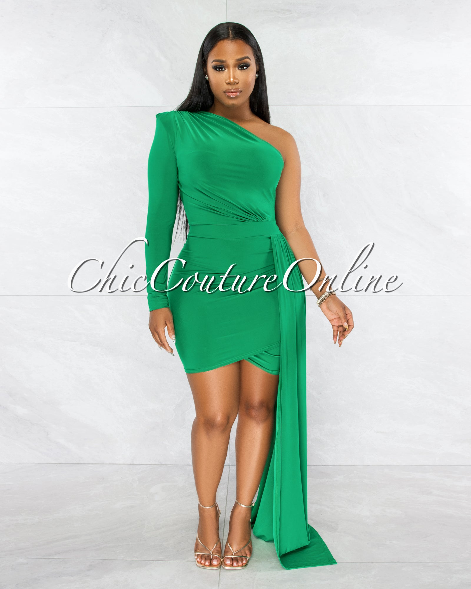 *Cameo Kelly Green Single Sleeve Long Strap Accent Dress