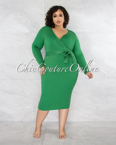 *Enrys Green Wrap Style Sweater CURVY Midi Dress