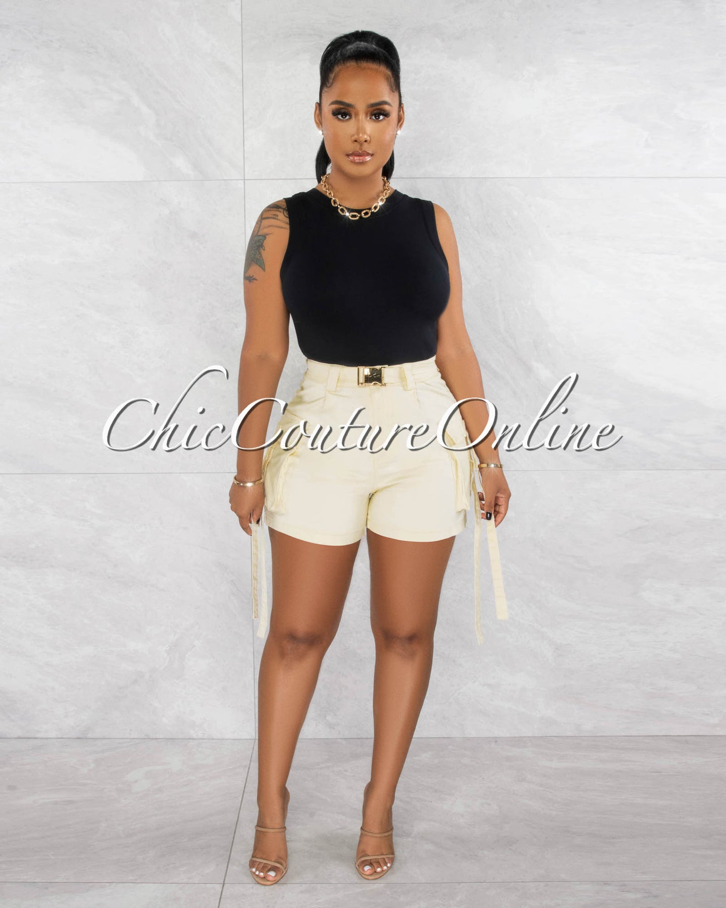 *Dawna Beige Gold Buckle Cargo Pockets Shorts