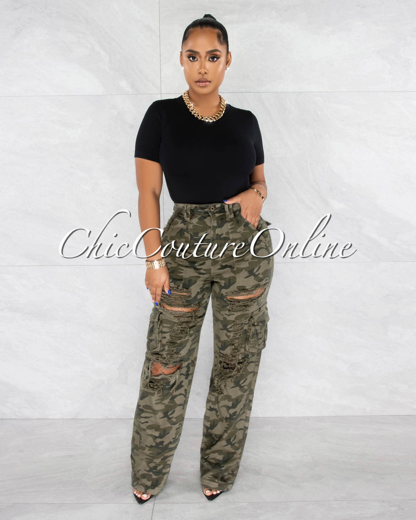 *Barltey Camo Cargo Mom Distressed Jeans