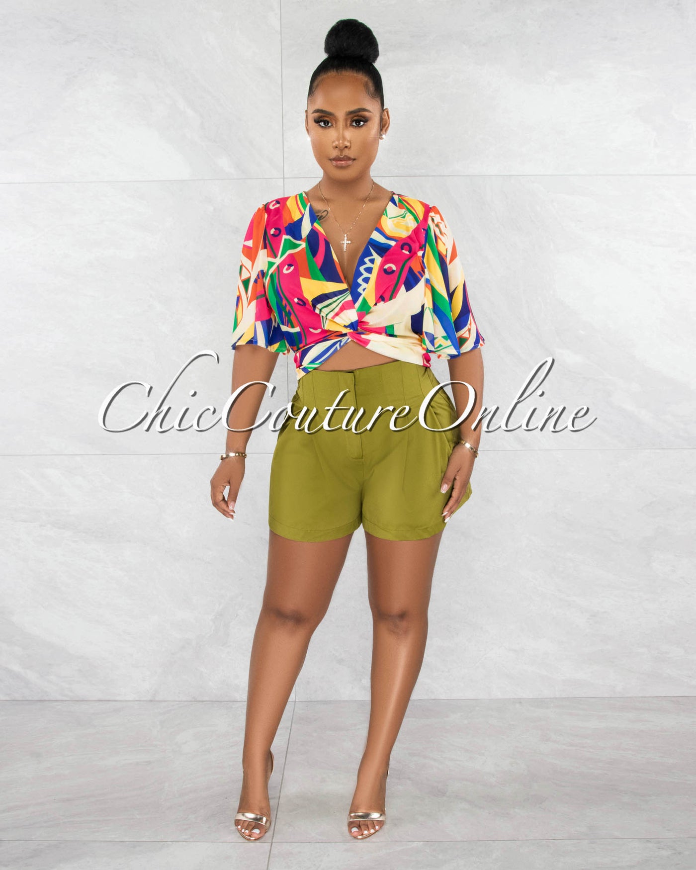 Olidie Olive Green High Waist Pleated Shorts