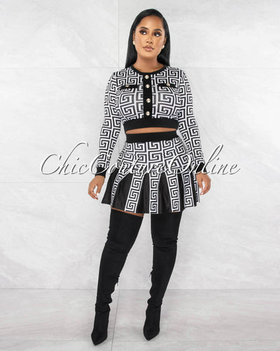 *Canalie Black White Fret Print Crop Top & Pleated Skirt Set