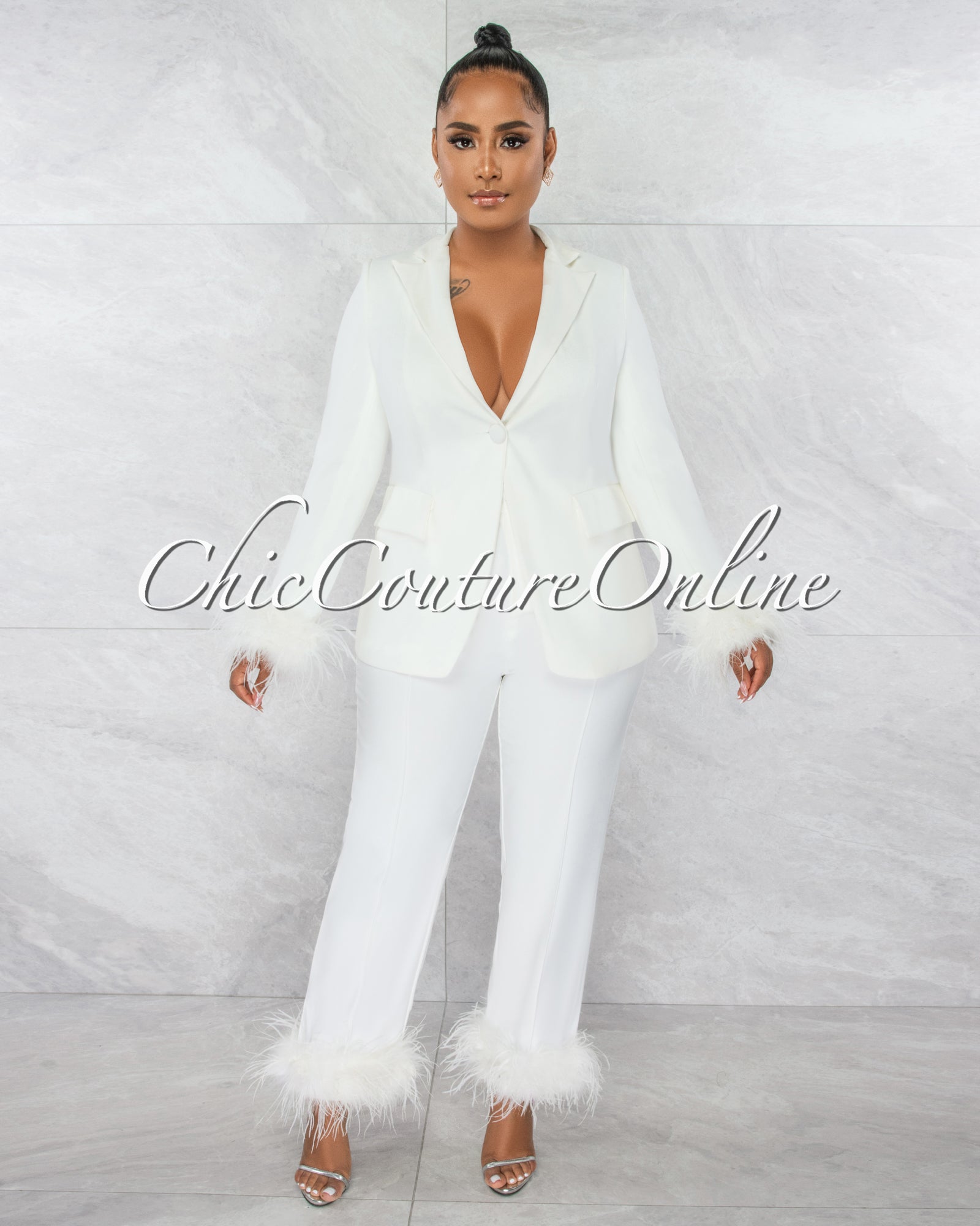 *Creeda Off-White Feather Cuffs Blazer & Hem Pants Set