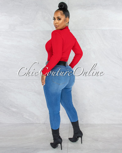*Wisteria Red Ribbed Long Sleeves Bodysuit
