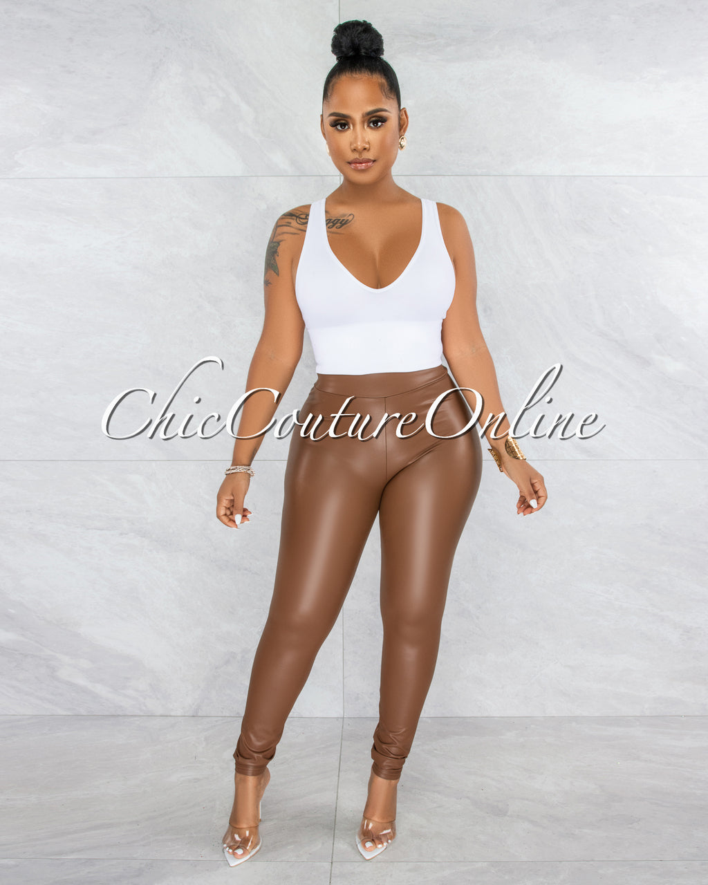 *Eara Brown Faux Leather Ruched Back Leggings
