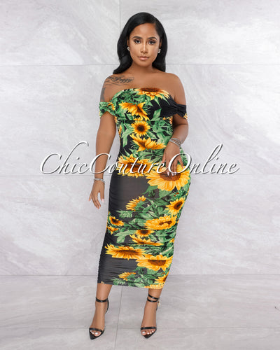 Norvel Black Sunflower Print Ruched Midi Dress