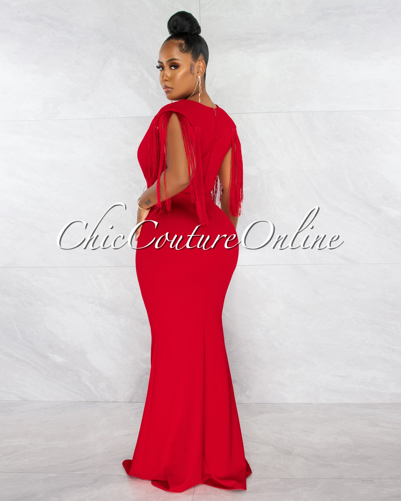 *Orane Red Fringe Shoulders Semi-Mermaid Maxi Dress