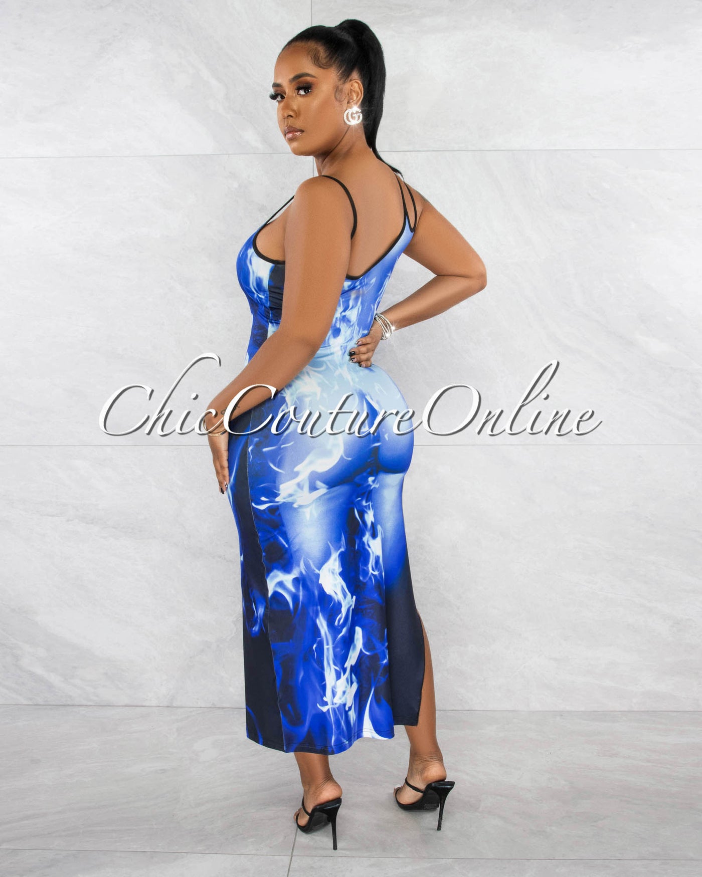 *Jenela Black Blue Body Shape Graphic Midi Dress