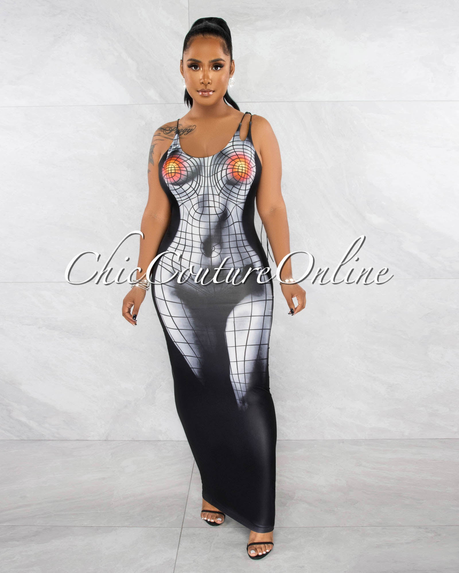 Simone Black Grey Body Shape Graphic Maxi Dress