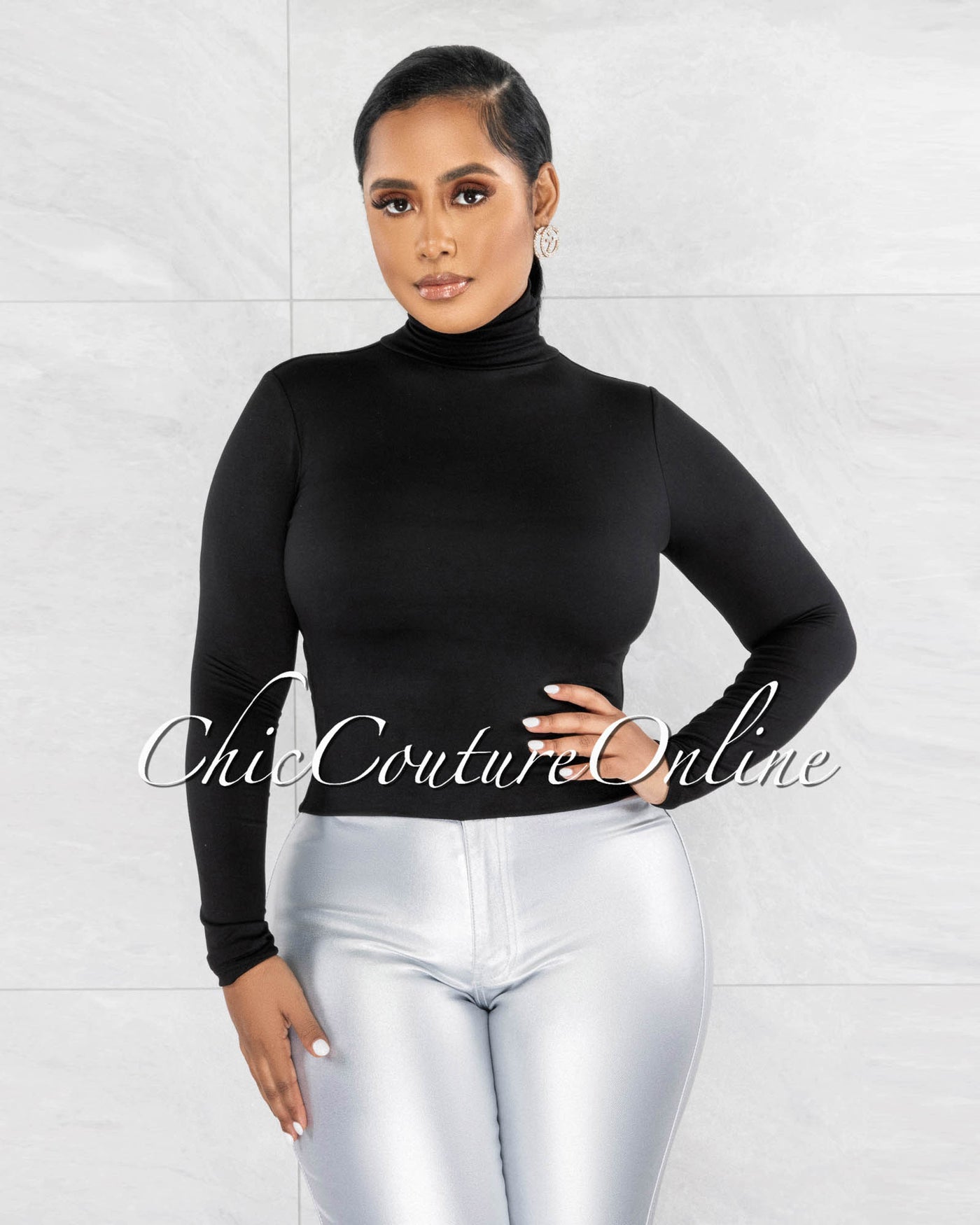 *Culley Black Mock Neckline Double Lined Top