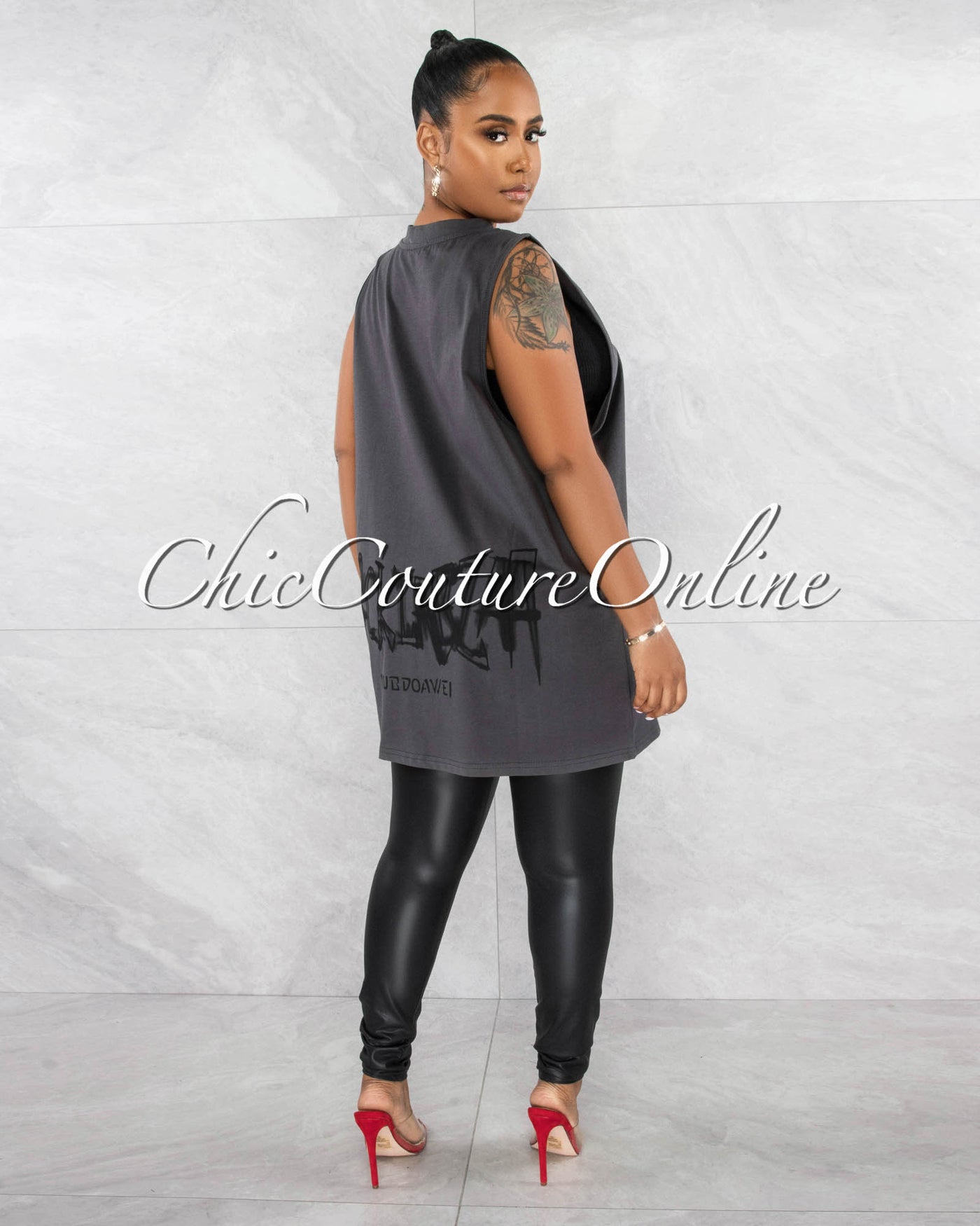 *Nesta Grey Front Graphic Over-Sized Tank Top