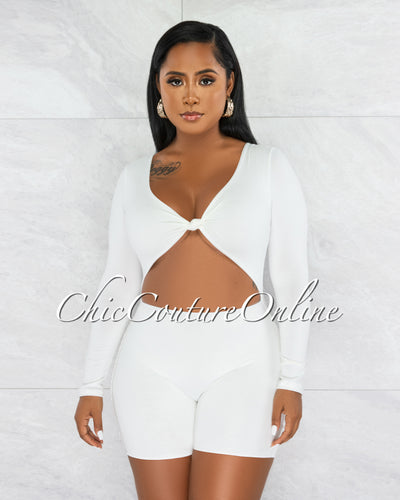 *Ligia Off-White Front Knot Cut-Out Double Lined Romper