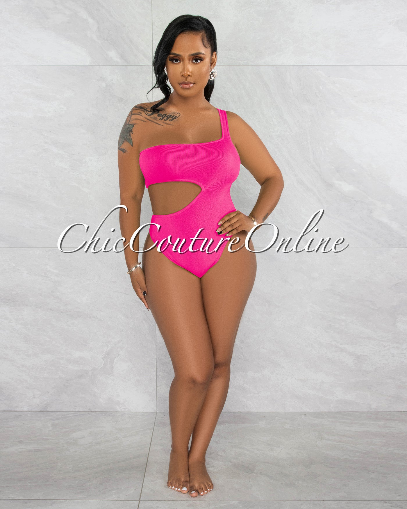 *Joel Fuchsia Waist Cut-Out Bodysuit & Shorts Knit Set