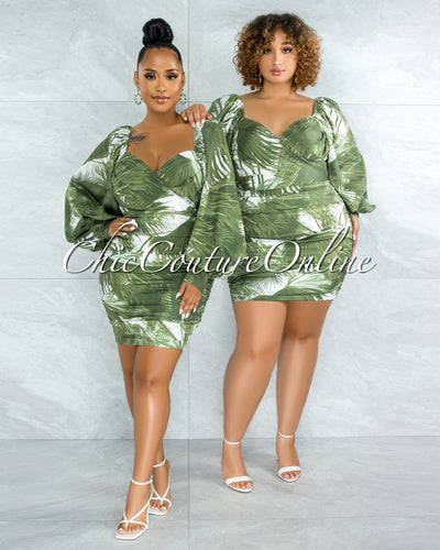 *Lemuela Olive Green Palm Print Ruched Mini Dress