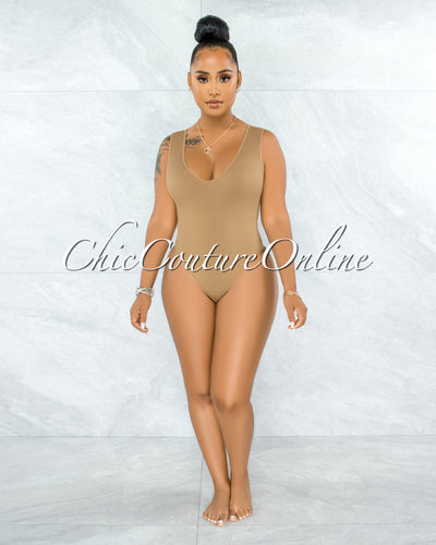 Inaya Mocha V-Back Ribbed Body-Con Bodysuit
