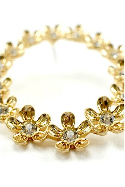 *Kelley Golden Round Flower Hoop Earrings